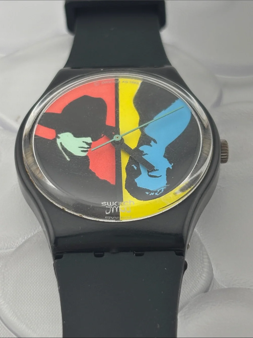 Swatch Watch - GB122 - COLOR LOVE